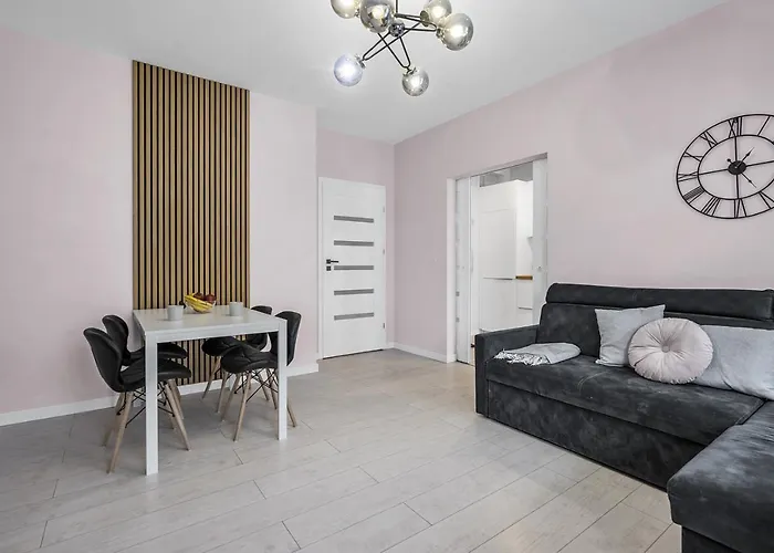 Warsaw Apartments - Parking, Quiet Neighbourhood - By Rentujemy